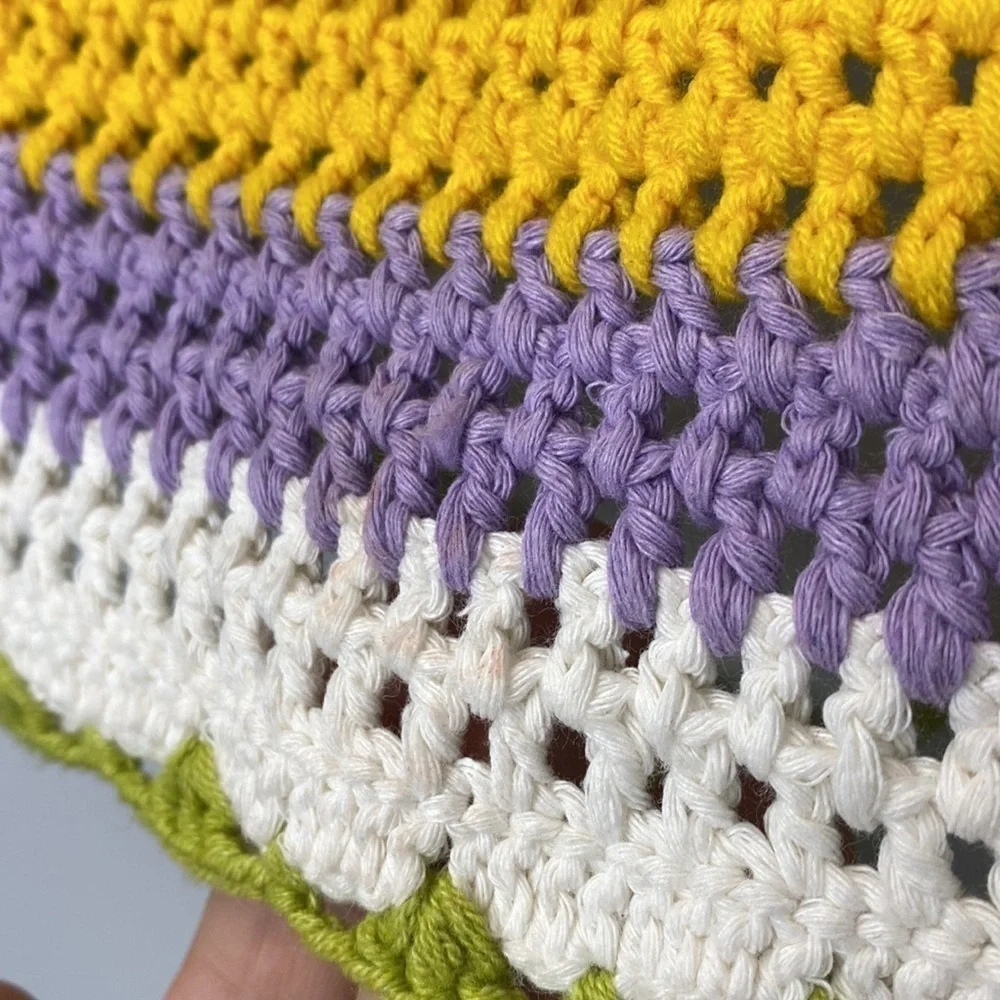 Zara • crochet cropped top - Picture 8 of 10